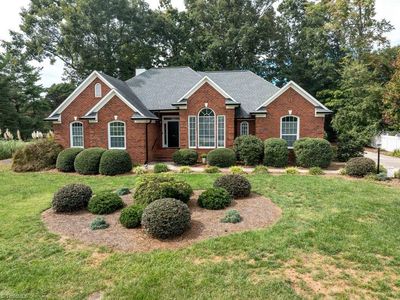 400 Savannah Ln