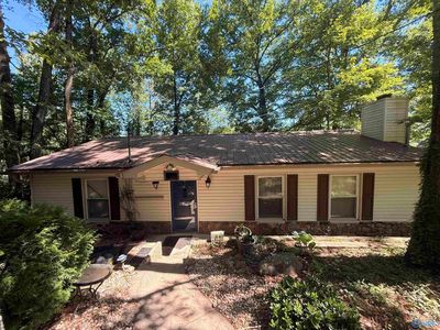 4512 Hideaway Ln