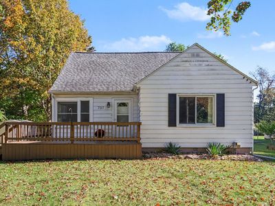 Property at 707 S Lagrave St, Paw Paw, MI