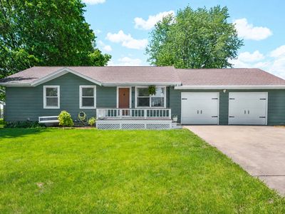 405 Priscilla Ln