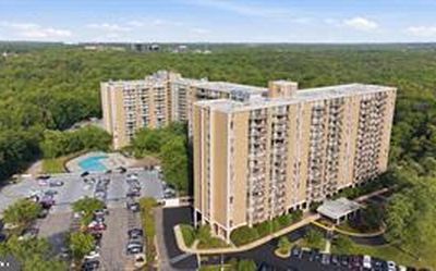 6100 Westchester Park Dr APT T4