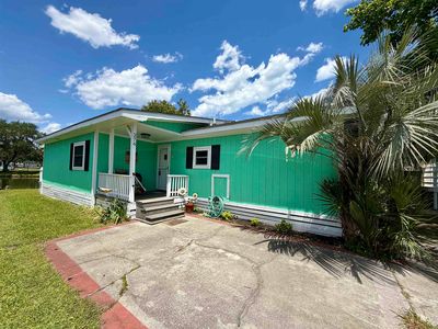 276 Flamingo Ct.