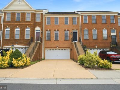 22540 Airmont Woods Ter