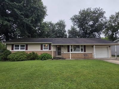 Property at 613 Ash St, Olney, IL