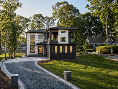 254 Loch Way