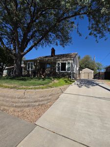 512 Franklin St