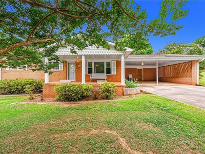 202 Oaklane Dr