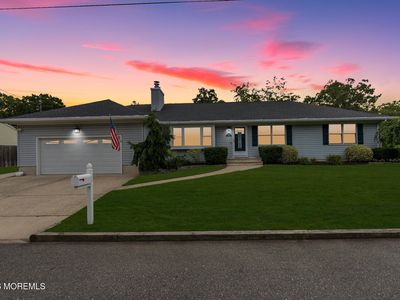 633 Spray Avenue