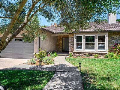 8 Harding Drive
