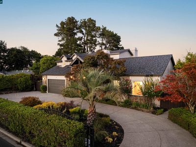 78 Scenic Dr