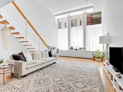 121 W 19th St APT 3D