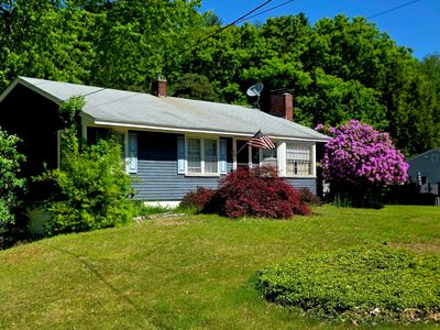 1093 Wachusett St