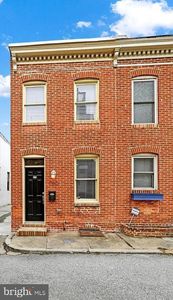 1702 William St