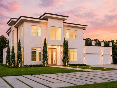 1351 Via Markham Ct
