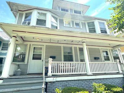 621 Acklin Ave