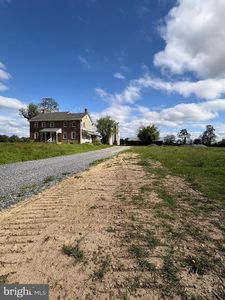 139 Compromise Rd