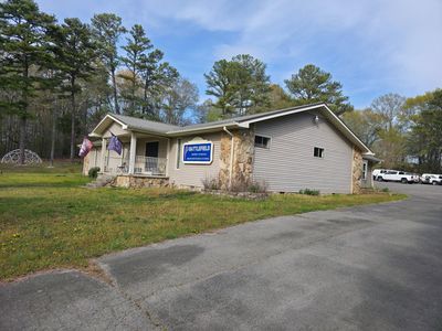 195 Ashley Ln