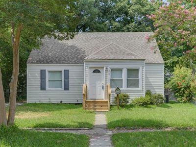 332 Dune St