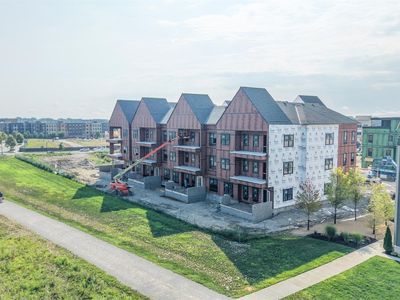 4218 Park Place Cir #202