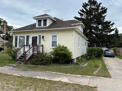 1155 Dettloff St