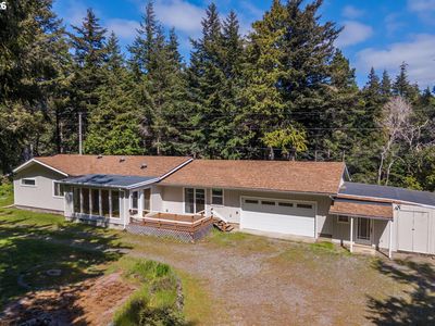 92504 Paradise Point Rd