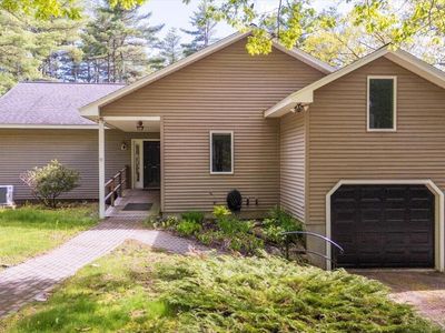 Property at 11 Highland Road, Newcastle, ME