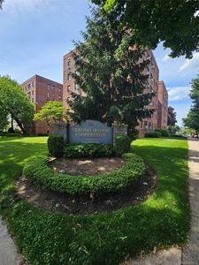 1 Fisher Drive #607