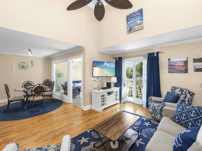 1638 Live Oak Park