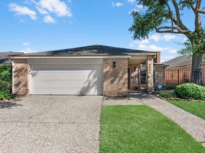6606 Pauma Dr