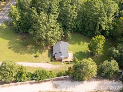 1242 Stringfellow Rd