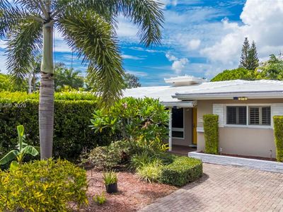 Property at 2115 NE 15th Ave, Wilton Manors, FL