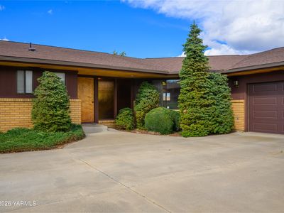 4103 Garden Park Way