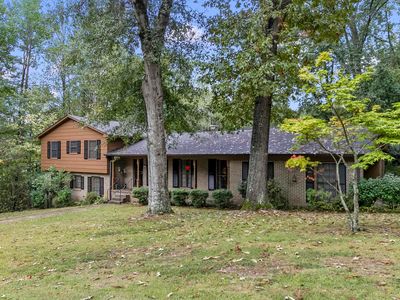 3204 Pin Oak Dr
