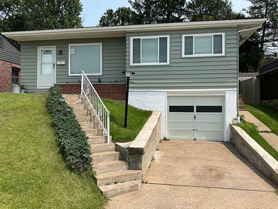 48 Monroe Ave
