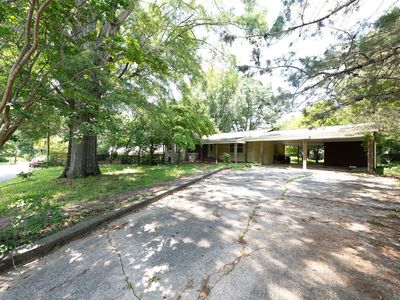 Property at 1101 Graffenstatte St NW, Cullman, AL