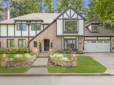 4004 Melissa Dr