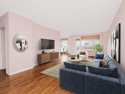 3777 Independence Ave APT 7B