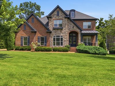 1600 Glenellen Way