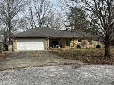 10090 N State Road 75
