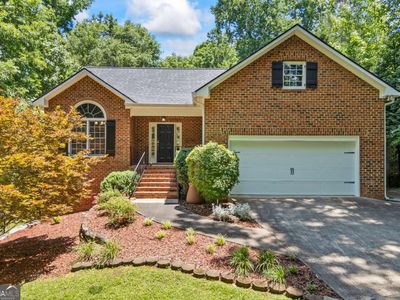1141 Golf Course Ln
