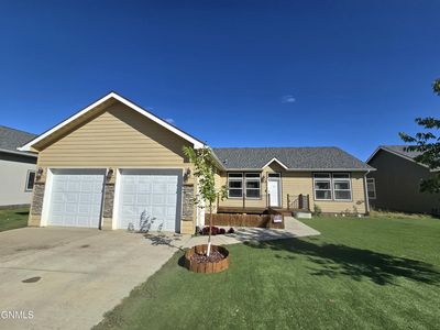 Property at 1312 E Pheasant Ridge Dr, Watford City, ND