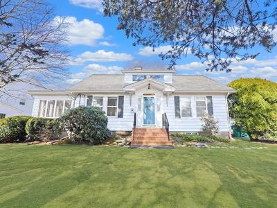 32 Sexton Ave