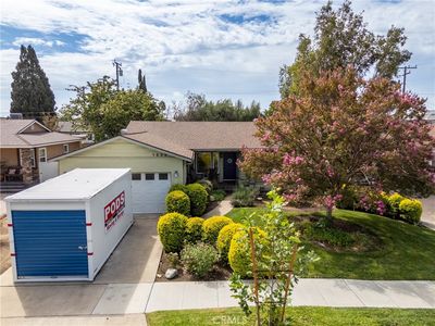 1232 E Jacaranda Ave