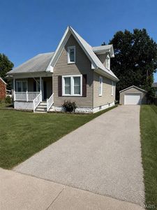 Property at 335 Park Dr, Bethalto, IL