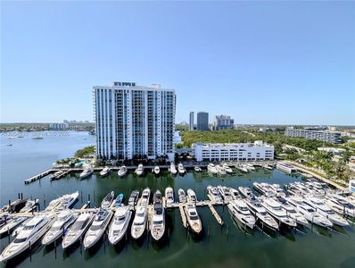 17301 Biscayne Blvd APT 1501