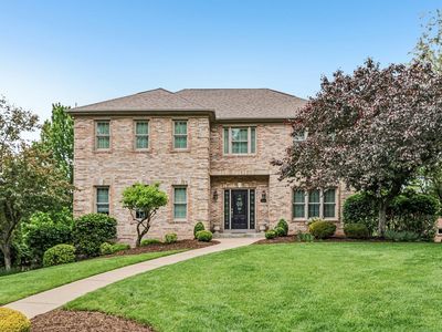 7064 Bennington Woods Dr