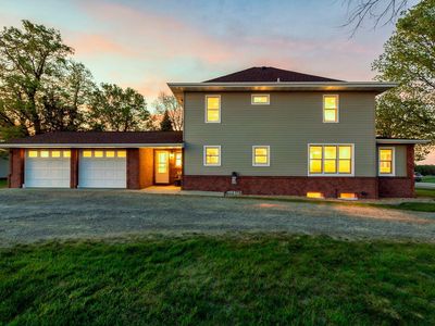 8711 County Road 7 NW