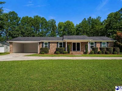 576 N Center Rd