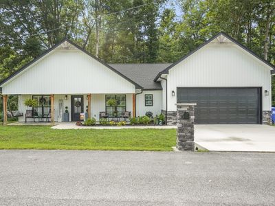107 Lee Ct