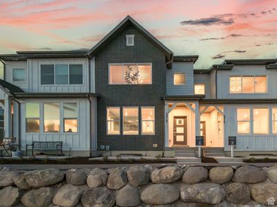 2219 N Canal View Ln